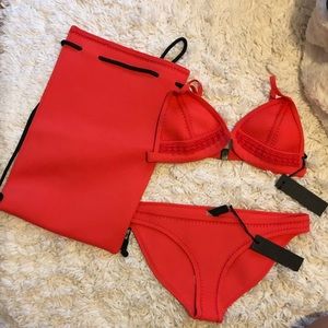Triangl GiGi - Red Velvet bikini